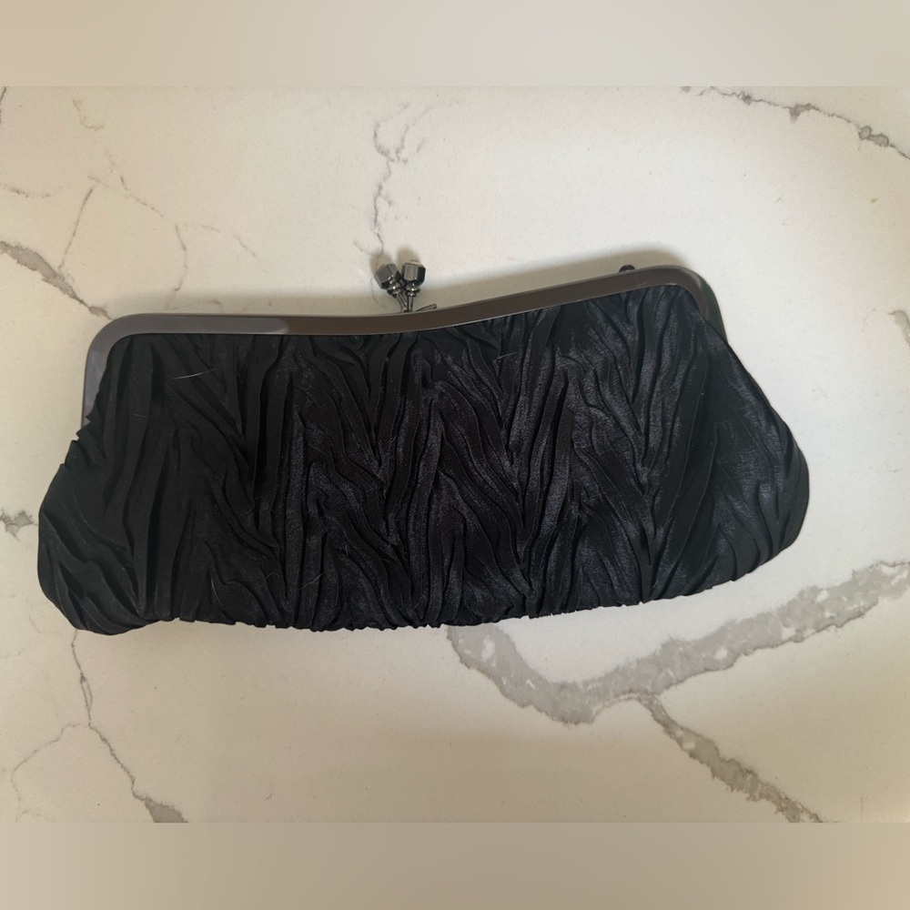 Black Clutch